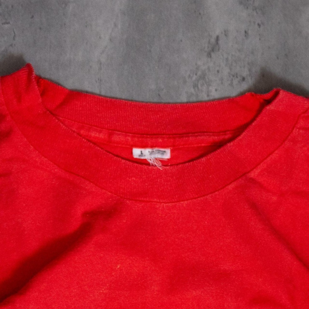Vintage 1990's Fruit Of The Loom Pocket Blank Red Pocket Single Stitch T-Shirt - Picture 6 of 8